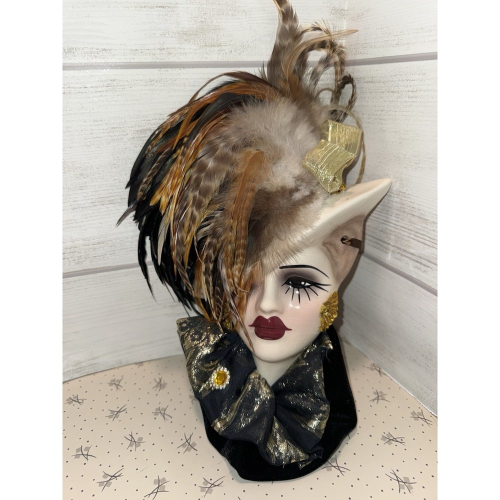 Unique Creations Art Deco Roaring 20s Lady Face Mask Wall Hanging Feather Hat